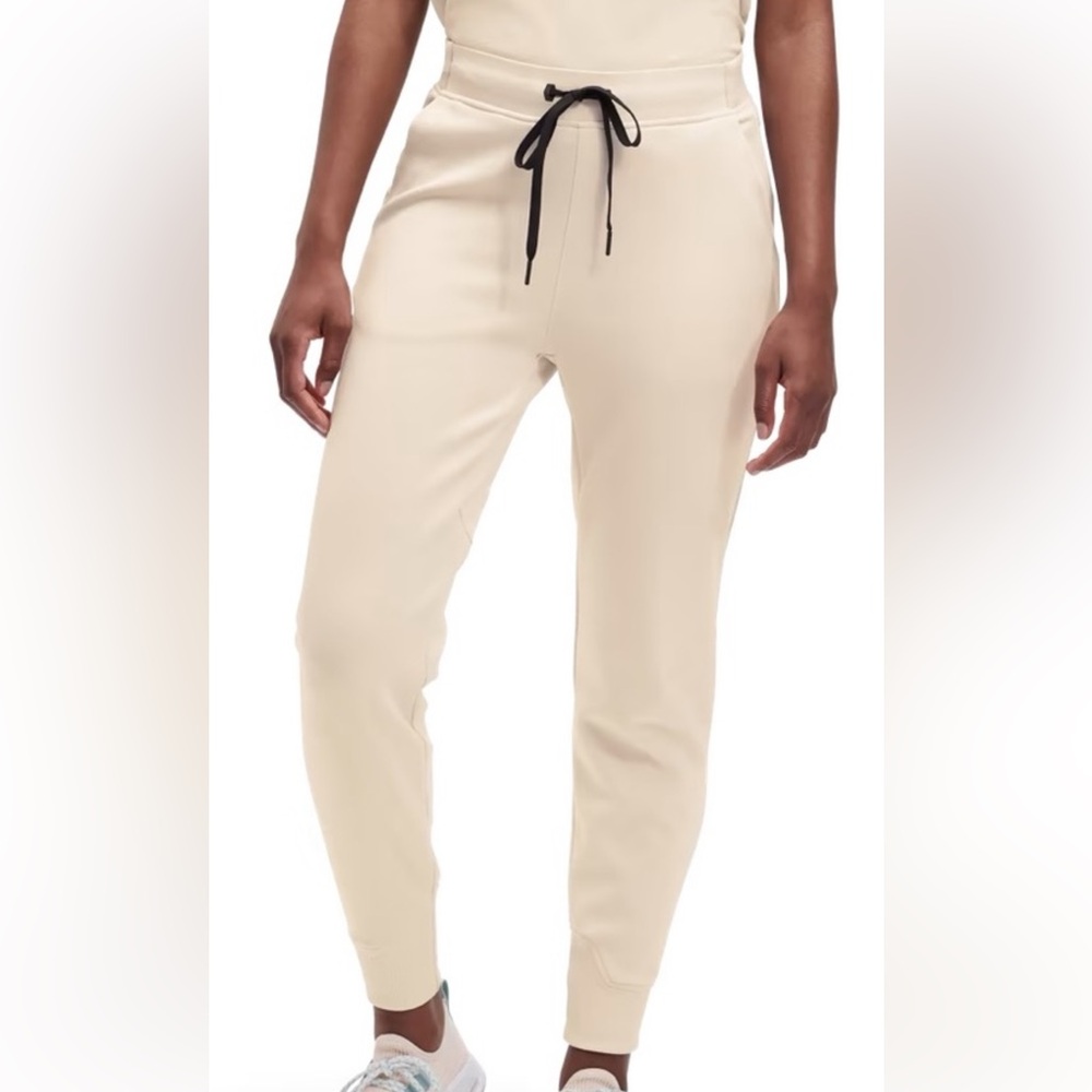On Running-On Cloud Women's Pearl
Color Jogger Pants Size Small